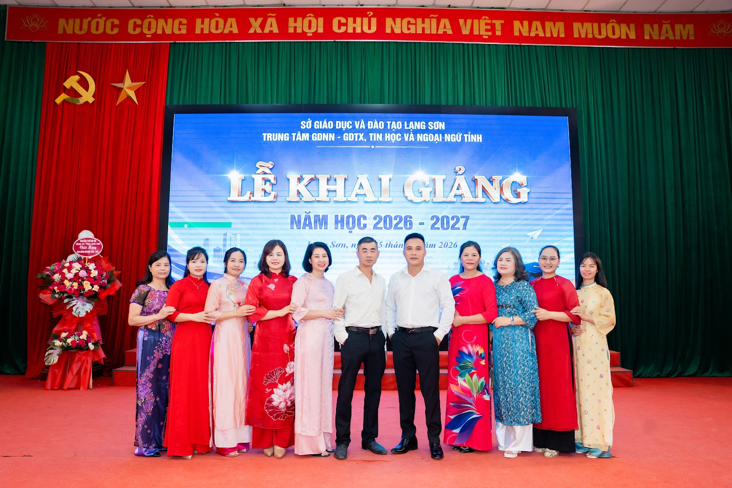 LỄ KHAI GIẢNG