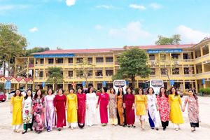 Hưởng ứng " Tuần lễ Áo dài" năm 2021