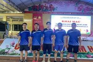 Trung Tâm GDTX ,Tin học và Ngoại ngữ Tỉnh tham dự giải bóng chuyền hơi Cụm Công đoàn Thành phố và Cao Lộc
